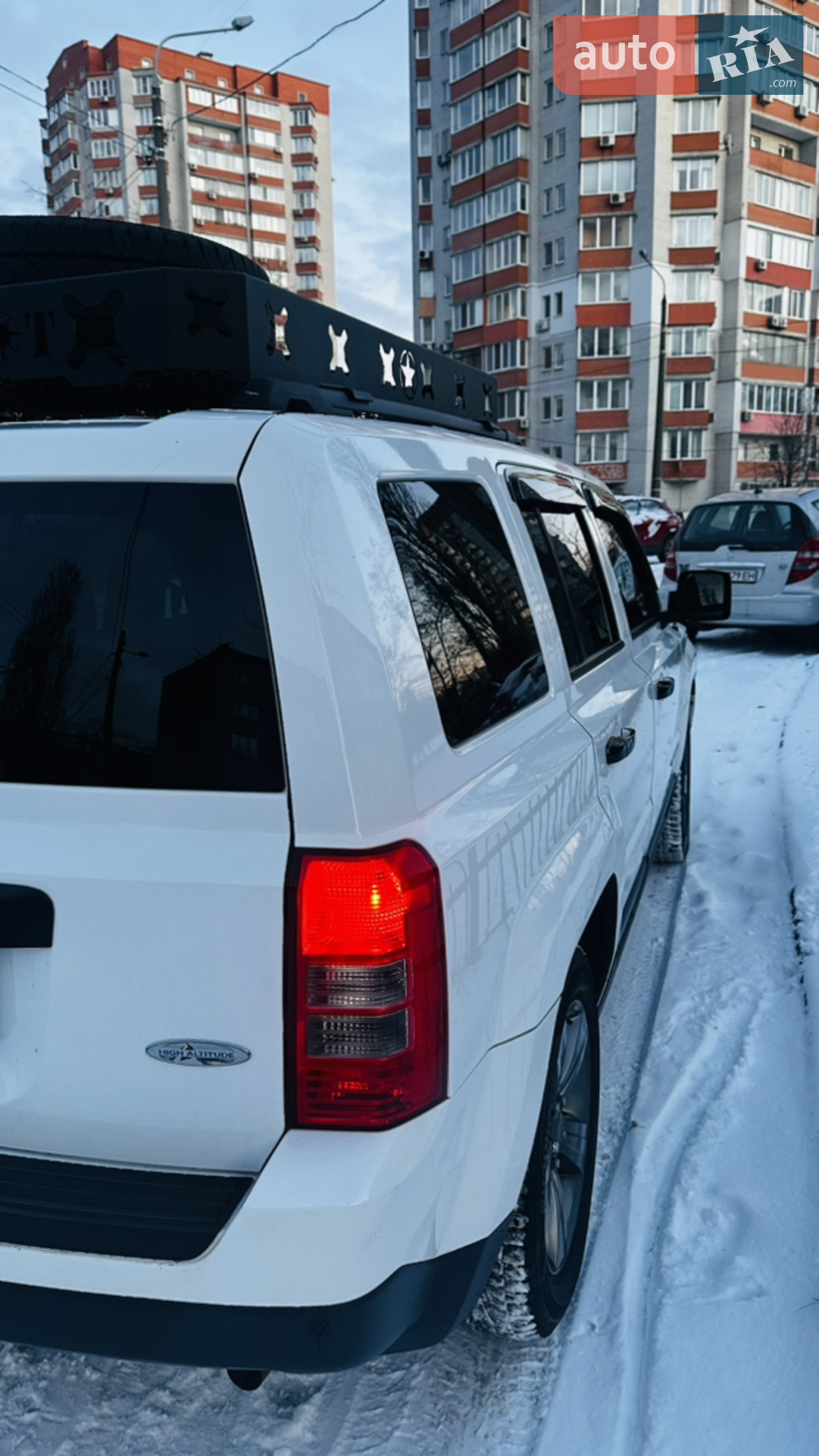 2015 Jeep Liberty (Patriot) - мініатюра 8