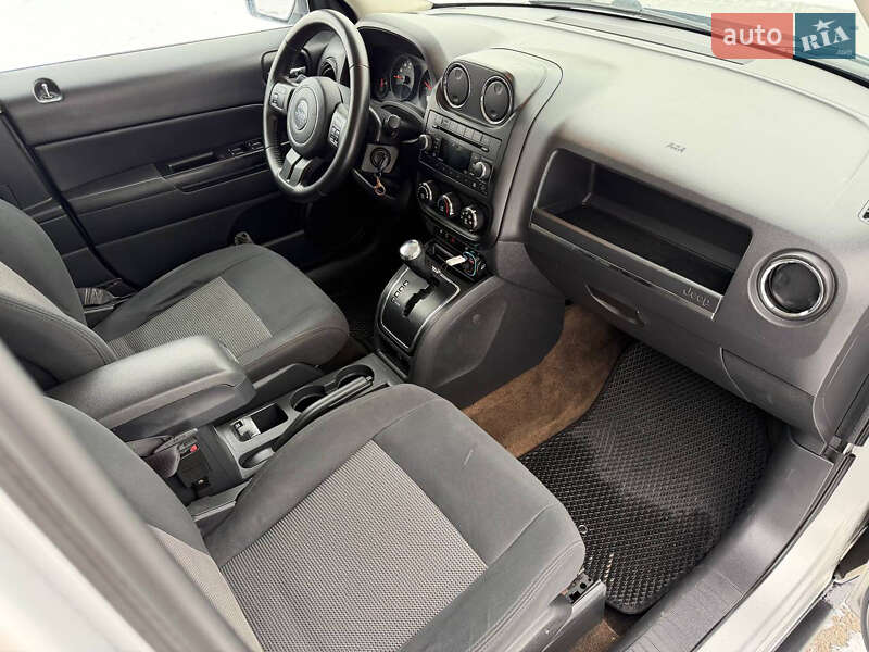 Позашляховик / Кросовер Jeep Patriot 2012 в Харкові