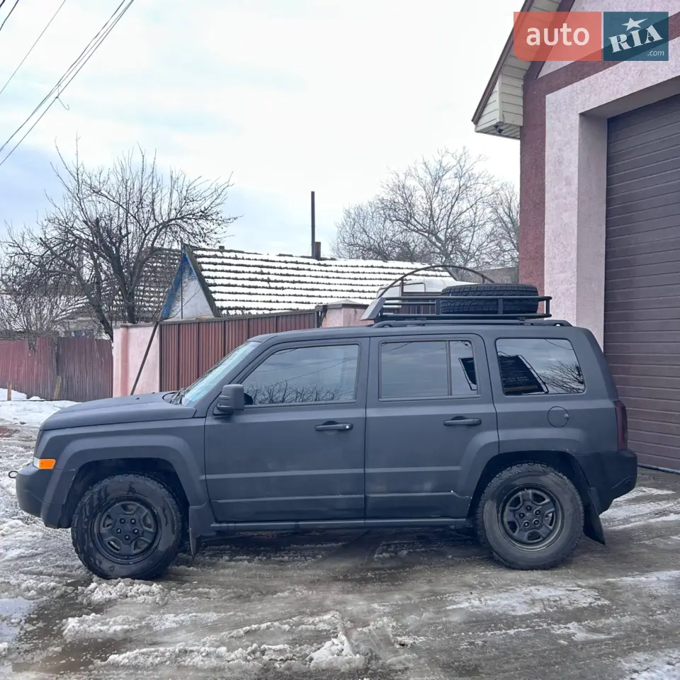 2014 Jeep Liberty (Patriot) - мініатюра 19