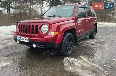 Позашляховик / Кросовер Jeep Patriot 2016 в Львові