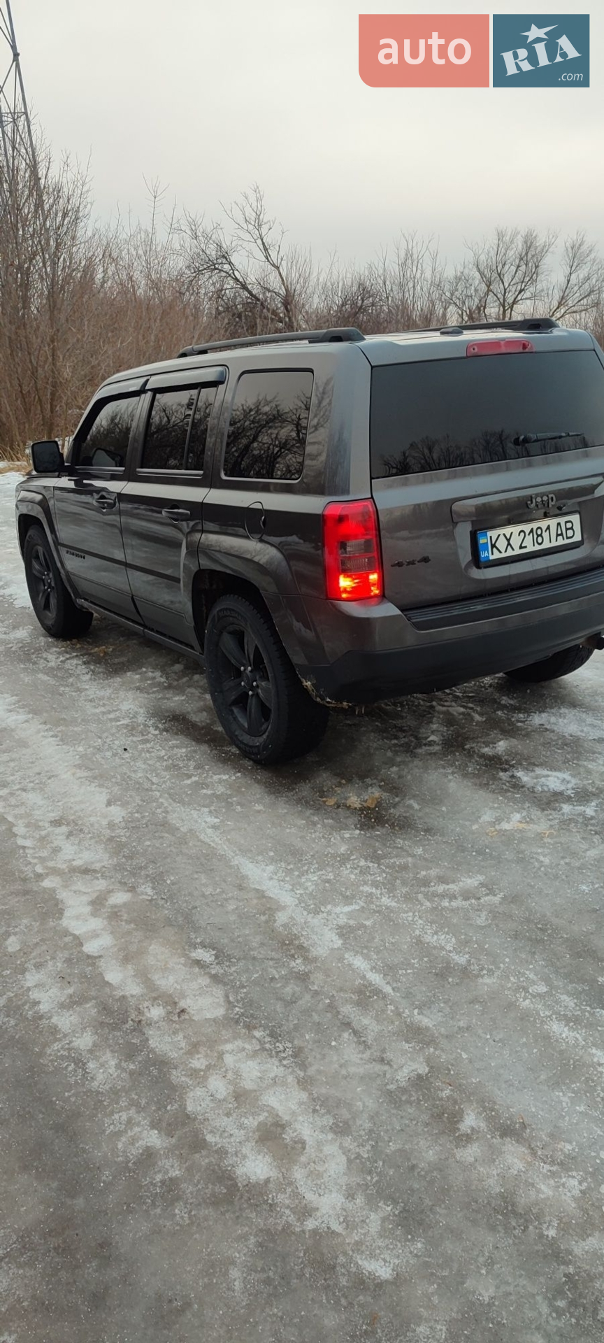 2015 Jeep Liberty (Patriot) - мініатюра 4