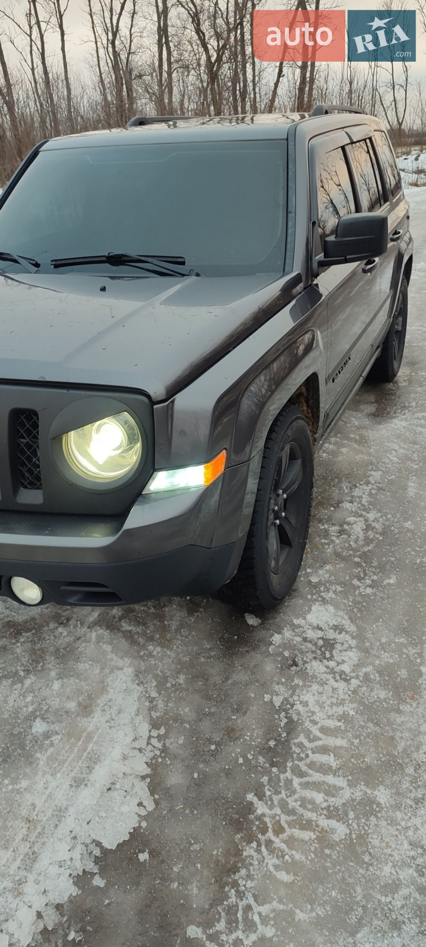 2015 Jeep Liberty (Patriot) - мініатюра 2