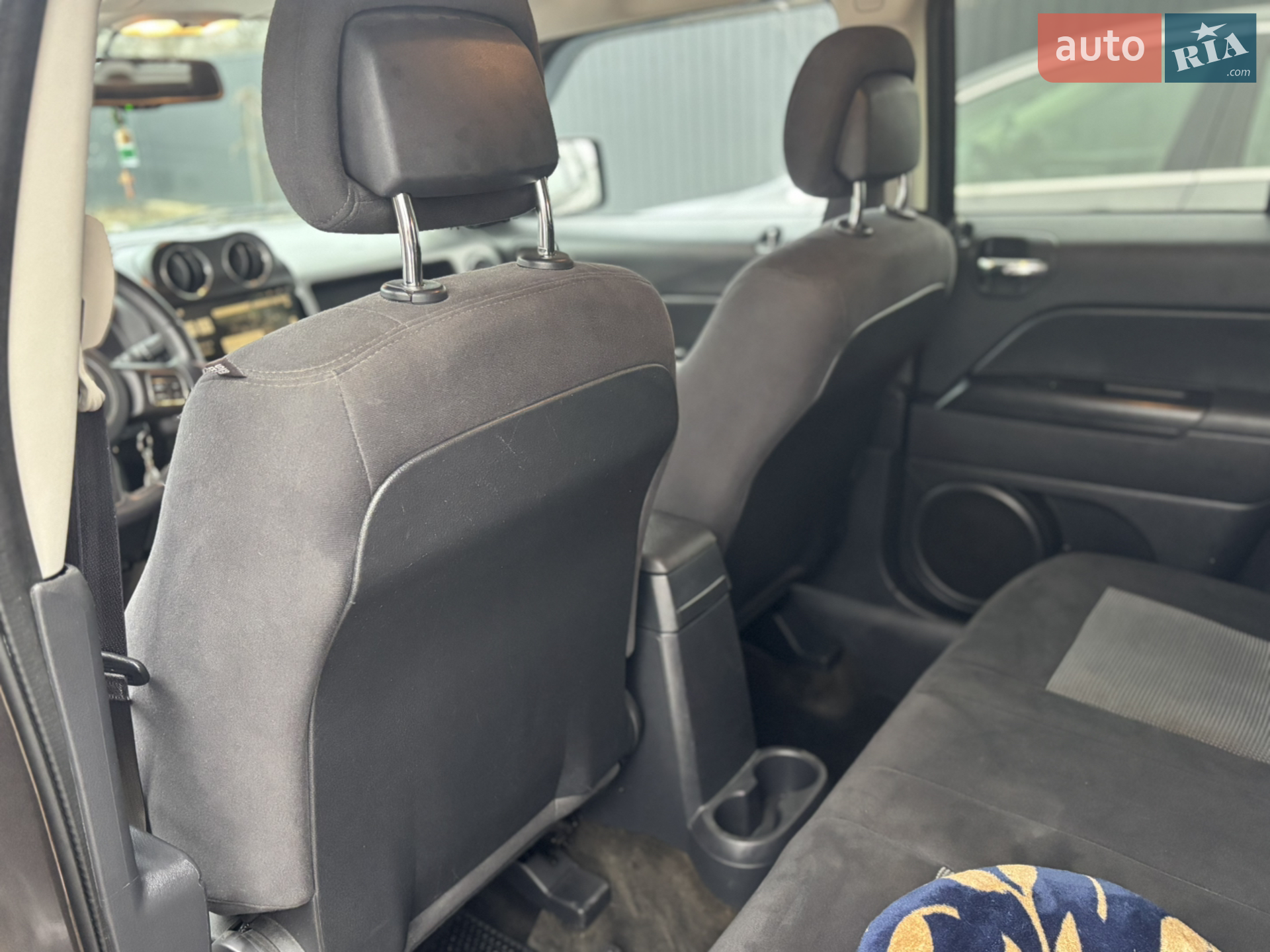 2015 Jeep Liberty (Patriot) - мініатюра 14