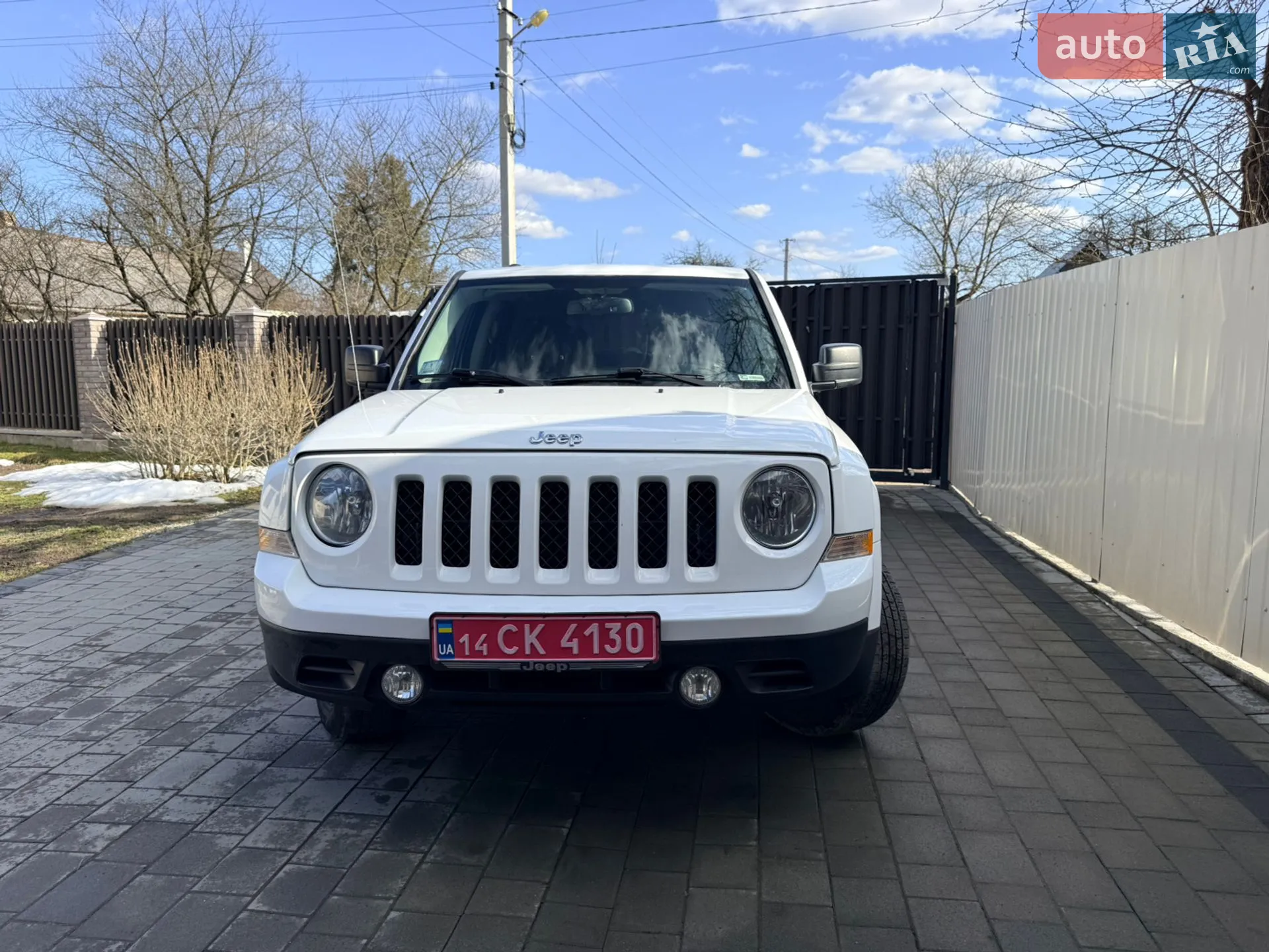 2016 Jeep Liberty (Patriot) - мініатюра 10
