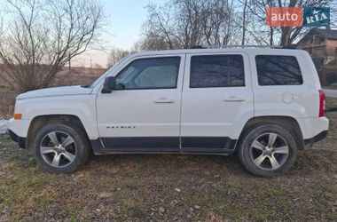 Позашляховик / Кросовер Jeep Patriot 2016 в Львові