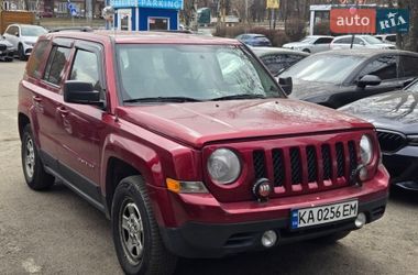 Внедорожник / Кроссовер Jeep Patriot 2014 в Киеве