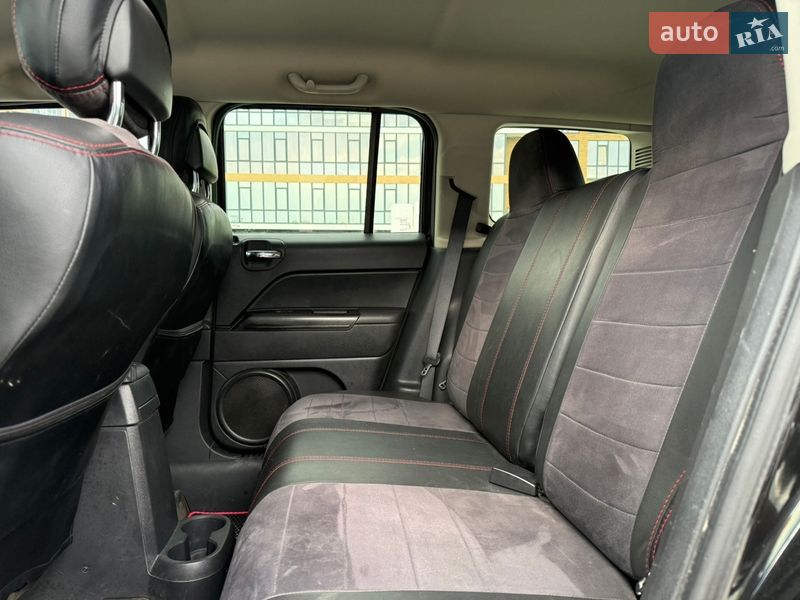 Внедорожник / Кроссовер Jeep Patriot 2015 в Ивано-Франковске