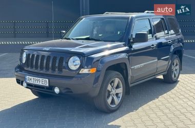 Внедорожник / Кроссовер Jeep Patriot 2015 в Житомире