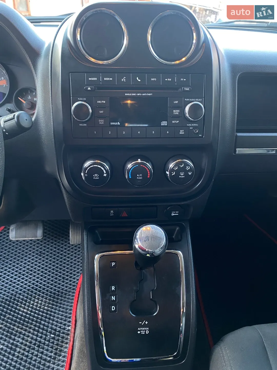 Jeep Patriot 2014 VIN 1C4NJRAB8FD190476 фото оголошення 13 з 21
