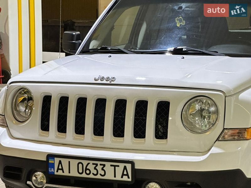 Позашляховик / Кросовер Jeep Patriot 2015 в Переяславі