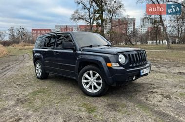 Внедорожник / Кроссовер Jeep Patriot 2015 в Харькове