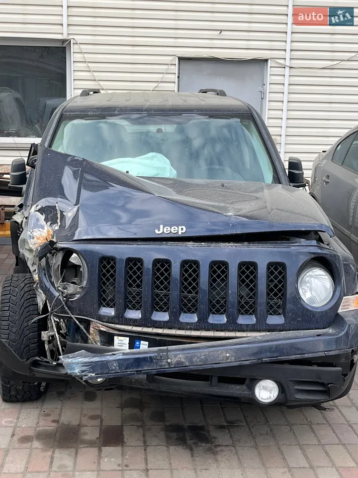 2013 Jeep Liberty (Patriot) - мініатюра 19