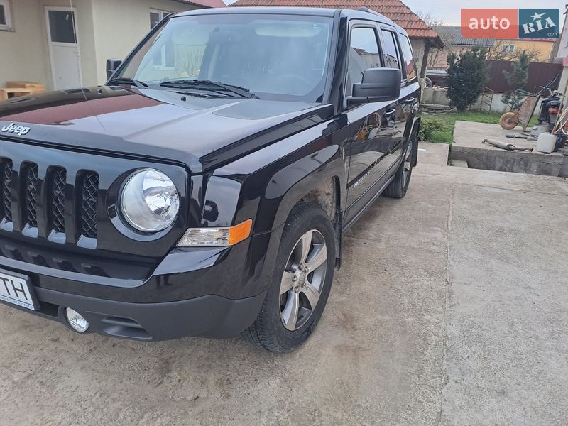 Внедорожник / Кроссовер Jeep Patriot 2016 в Добромиле