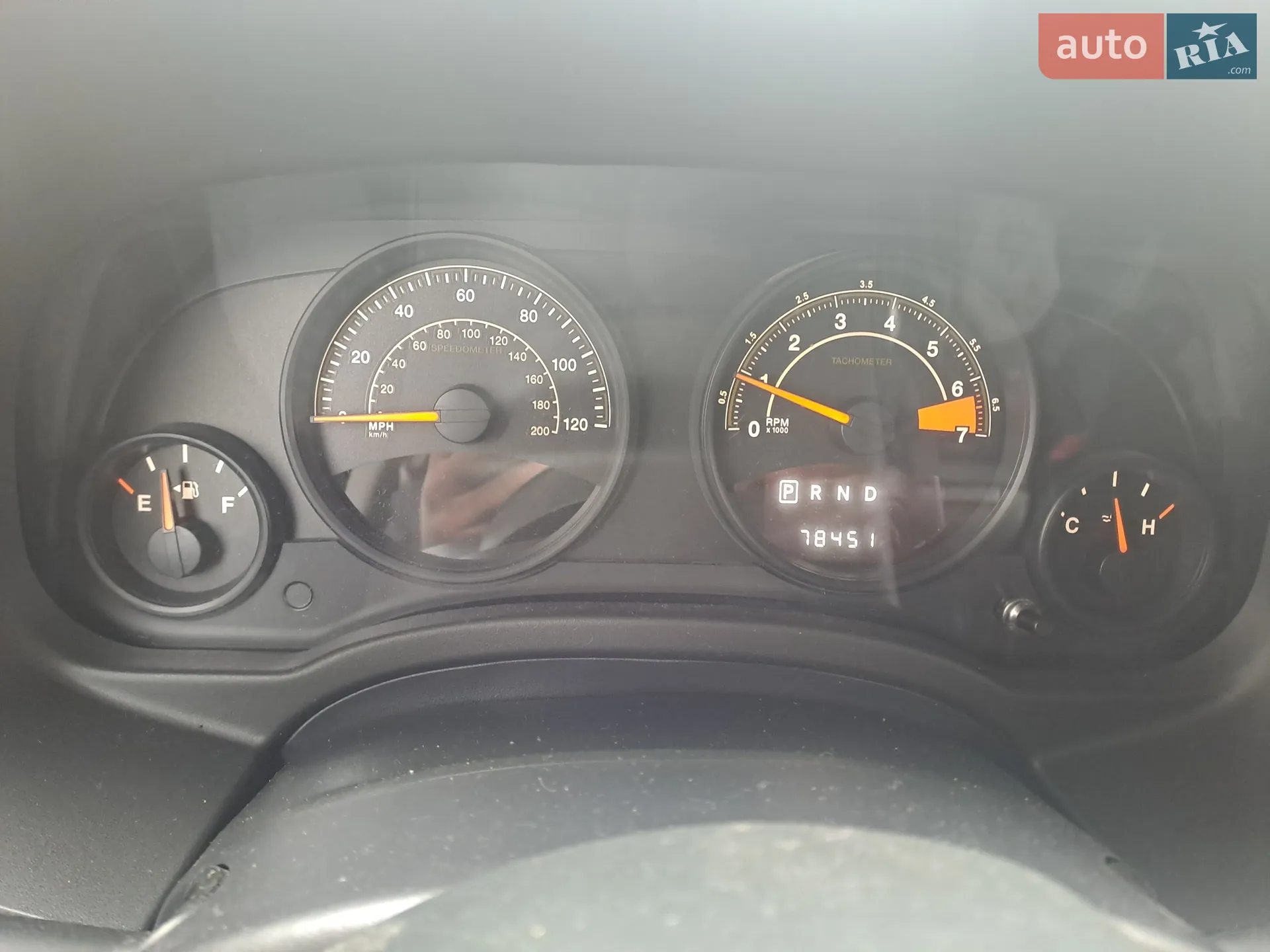 2016 Jeep Liberty (Patriot) - мініатюра 11
