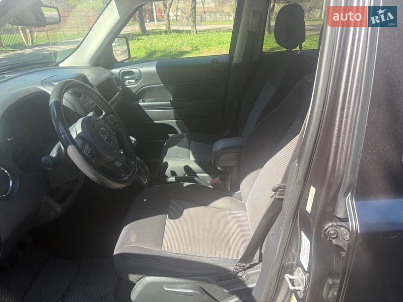 Внедорожник / Кроссовер Jeep Patriot 2014 в Смеле фото 9 Внедорожник / Кроссовер Jeep Patriot 2014 в Смеле