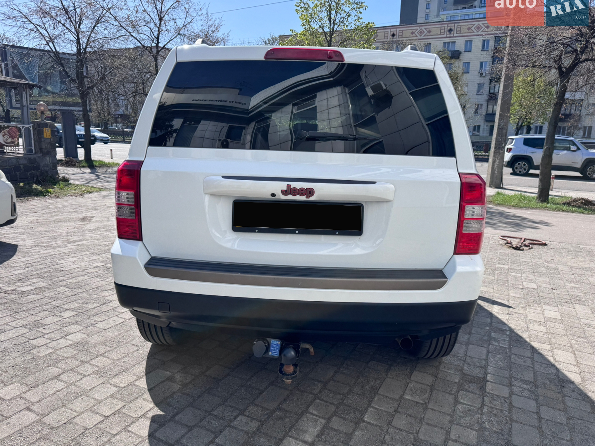 2016 Jeep Liberty (Patriot) - мініатюра 8