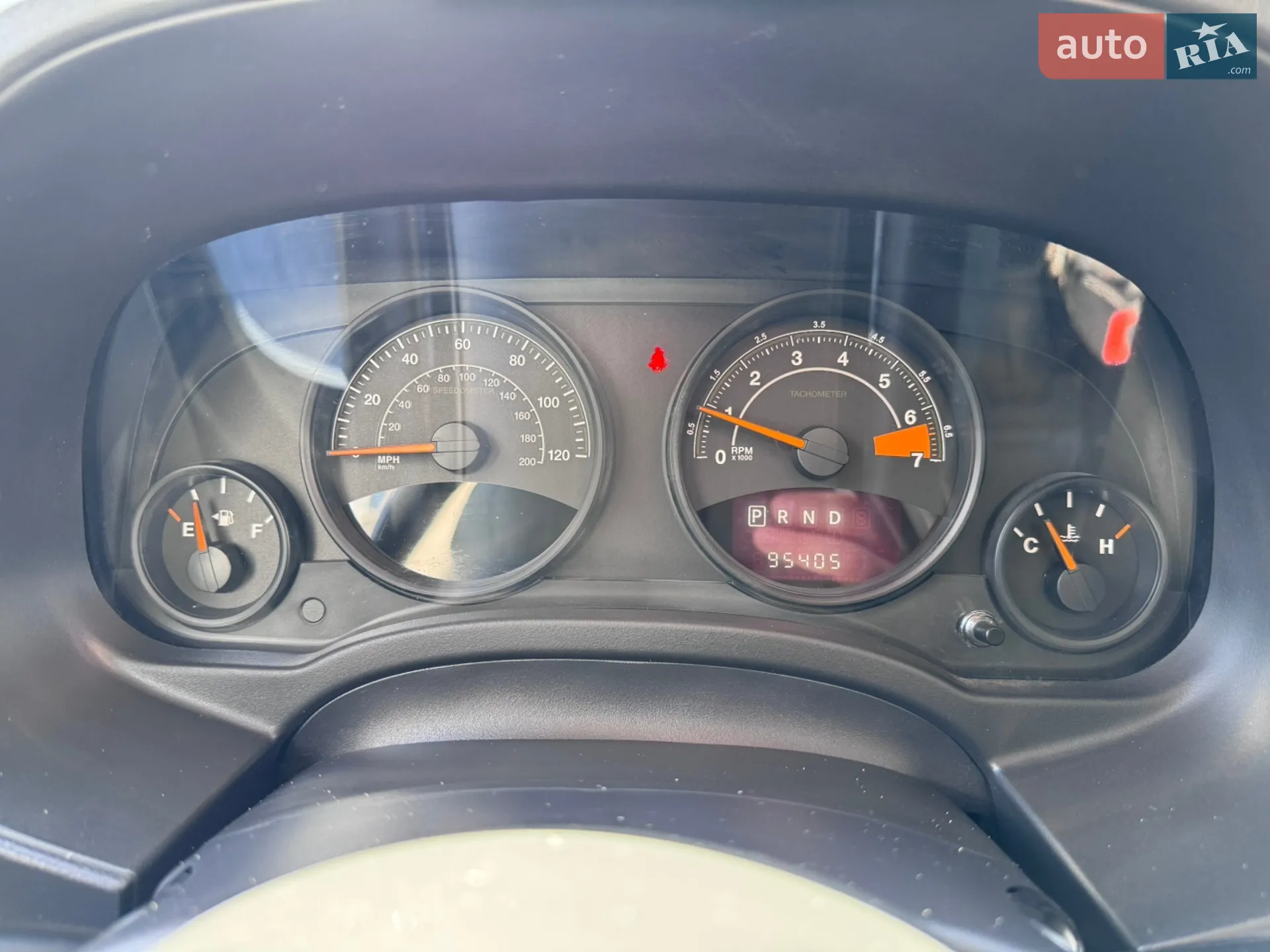 2016 Jeep Liberty (Patriot) - мініатюра 21