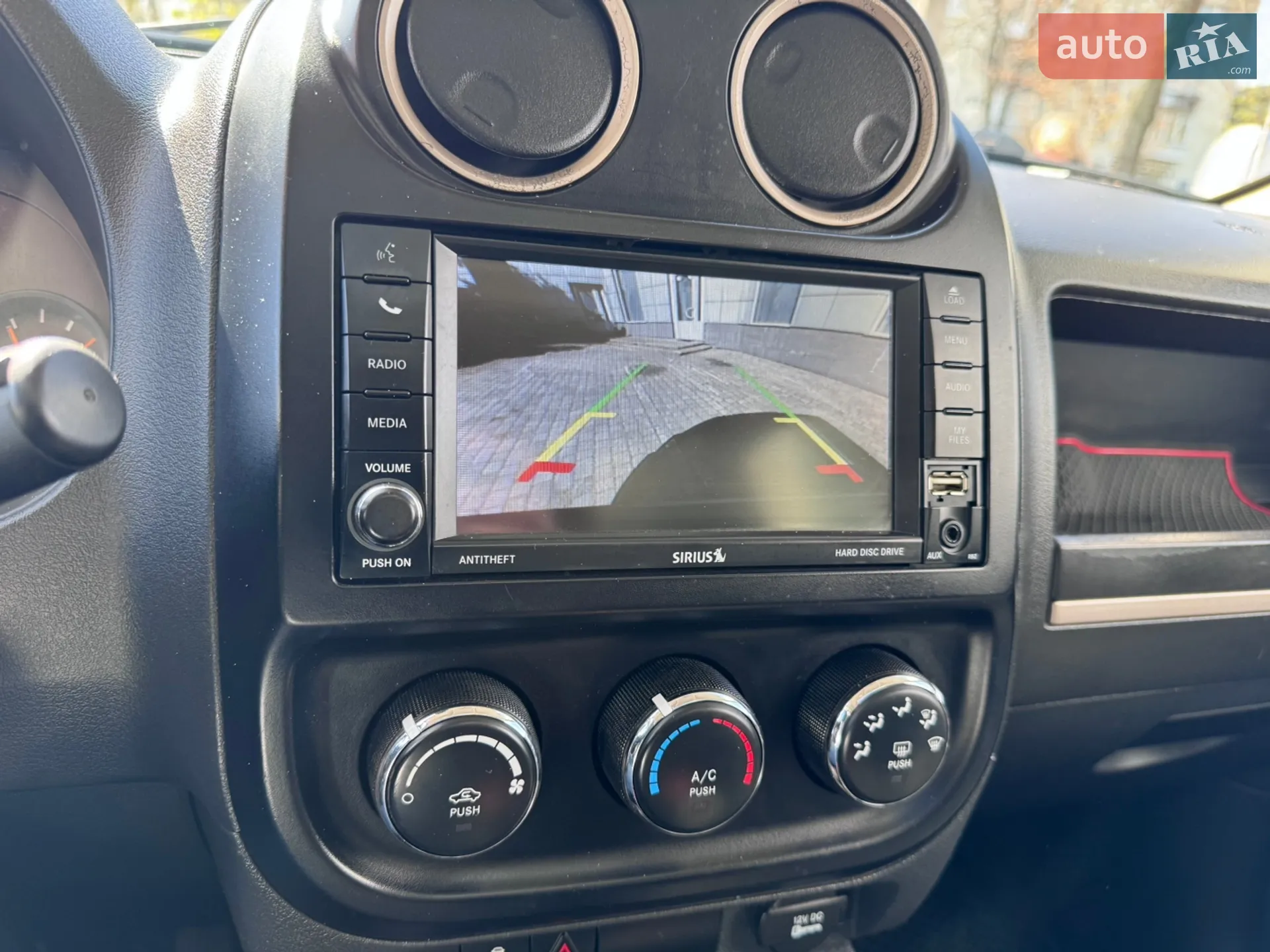 2016 Jeep Liberty (Patriot) - мініатюра 22