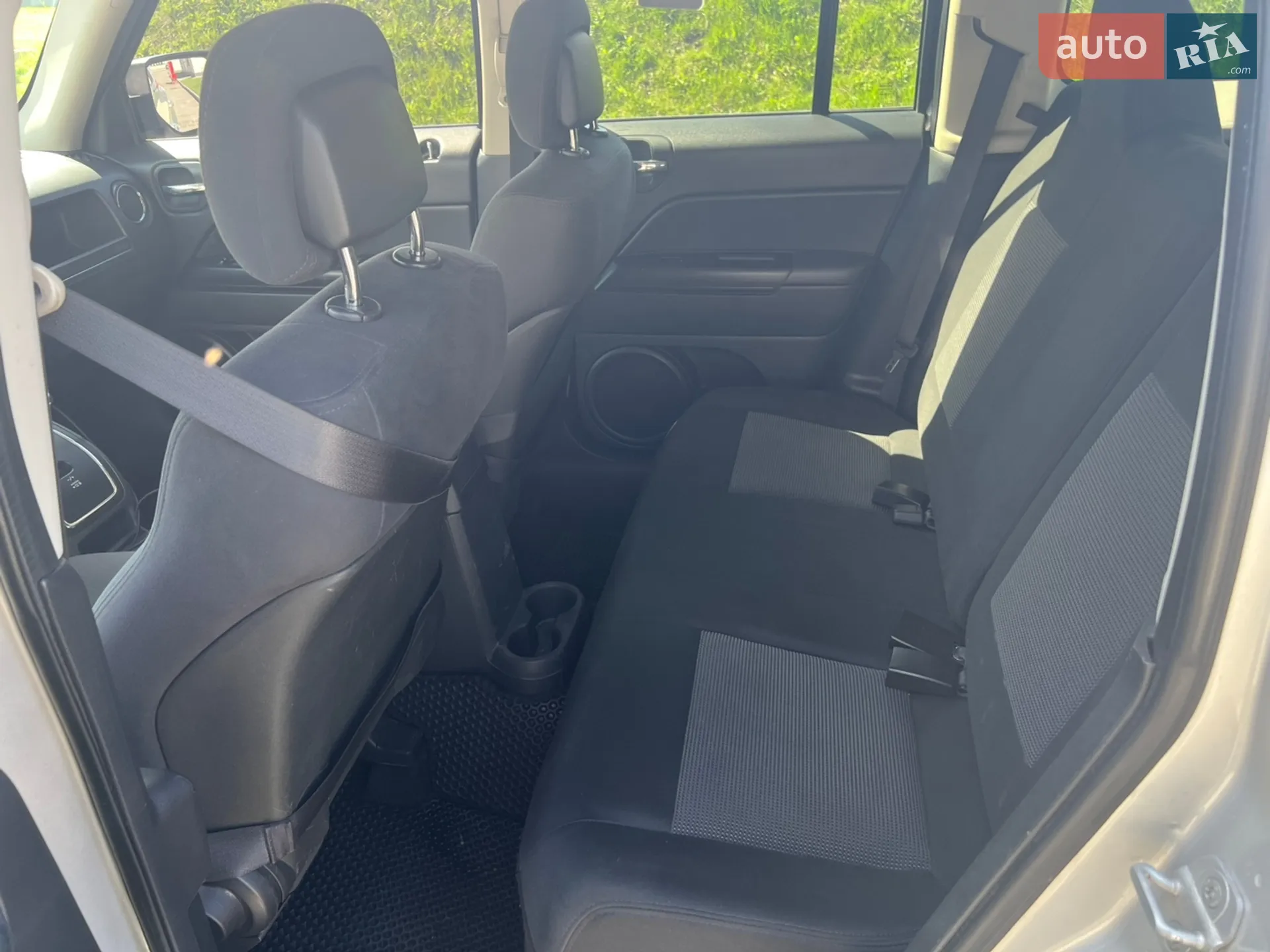 2011 Jeep Liberty (Patriot) - мініатюра 10