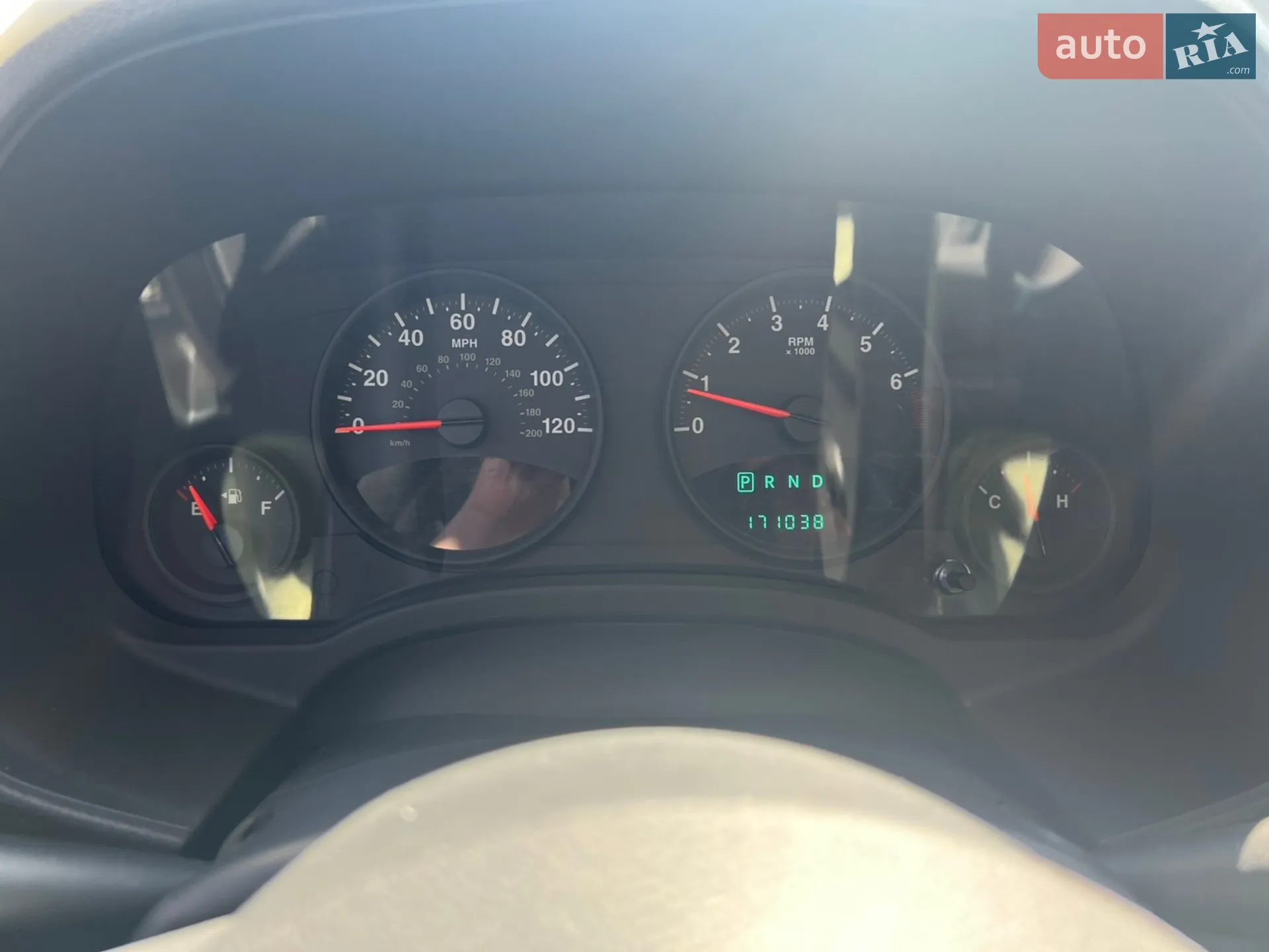 2011 Jeep Liberty (Patriot) - мініатюра 14