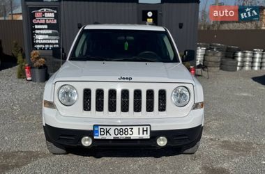Позашляховик / Кросовер Jeep Patriot 2014 в Кременці