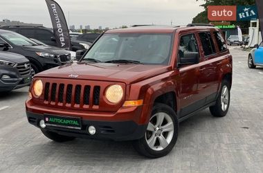 Позашляховик / Кросовер Jeep Patriot 2012 в Києві