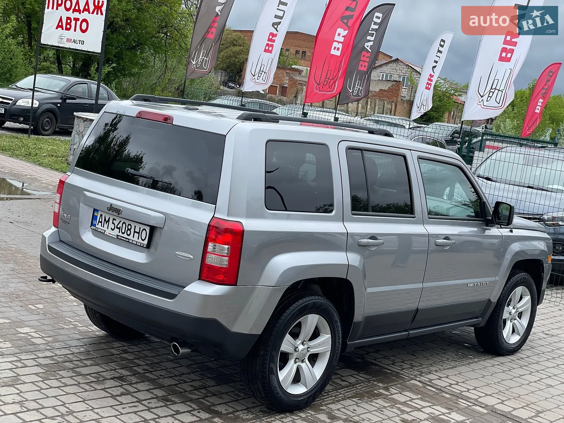 2016 Jeep Liberty (Patriot) - мініатюра 15