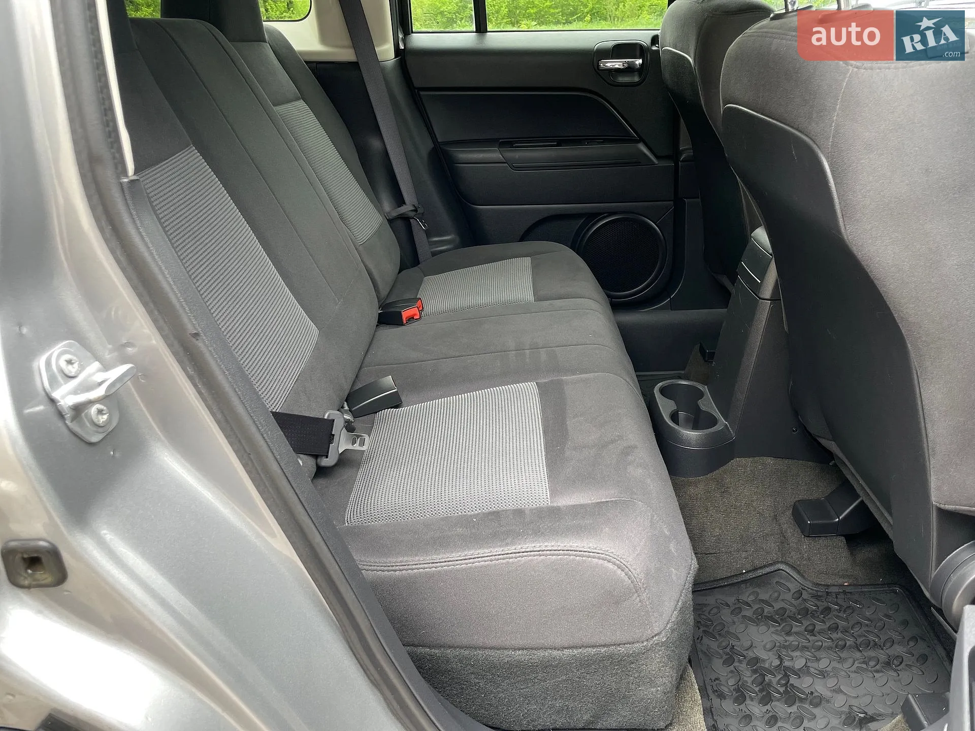 2016 Jeep Liberty (Patriot) - мініатюра 31