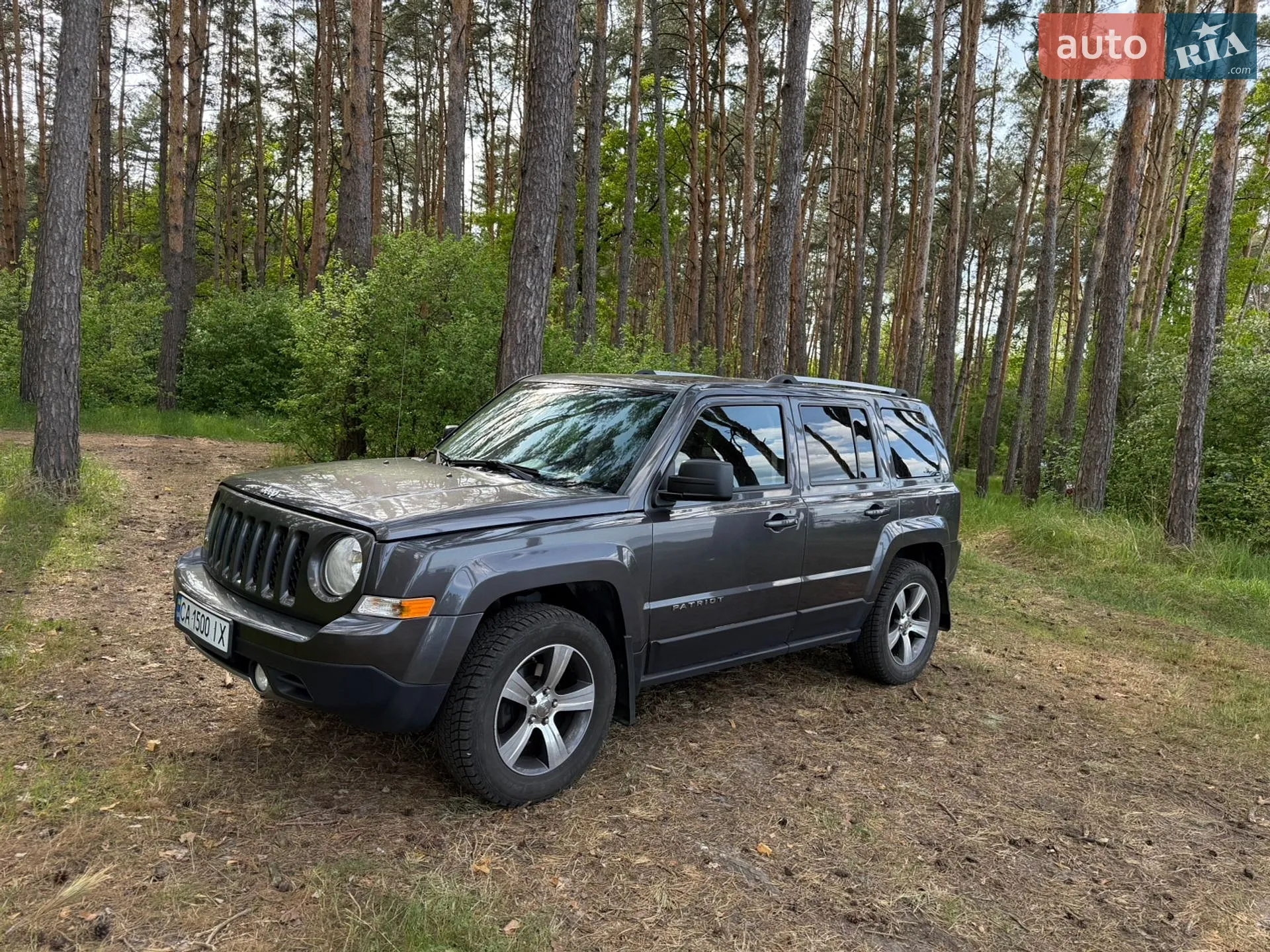 2015 Jeep Liberty (Patriot) - мініатюра 6