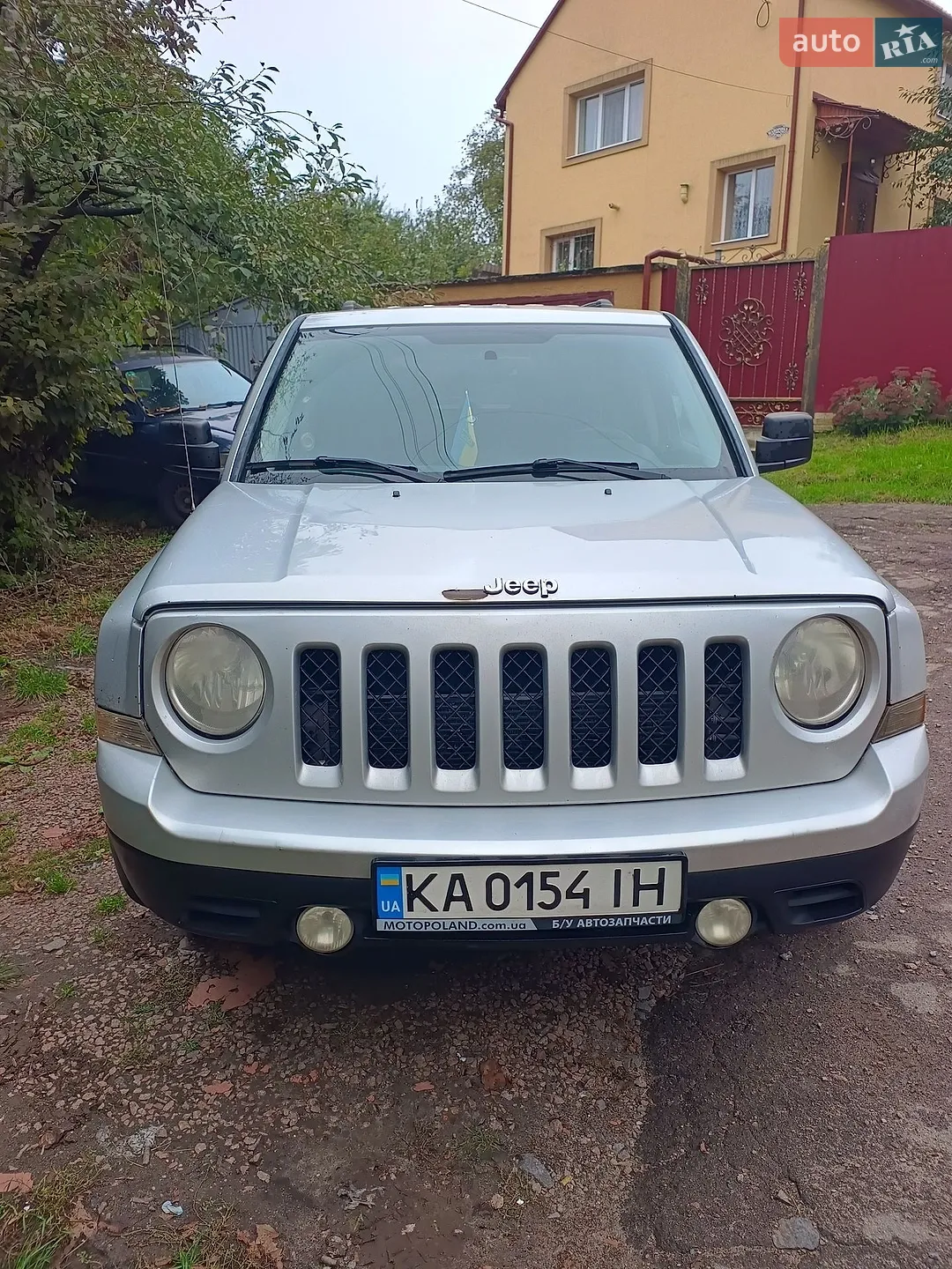 2013 Jeep Liberty (Patriot) - мініатюра 4