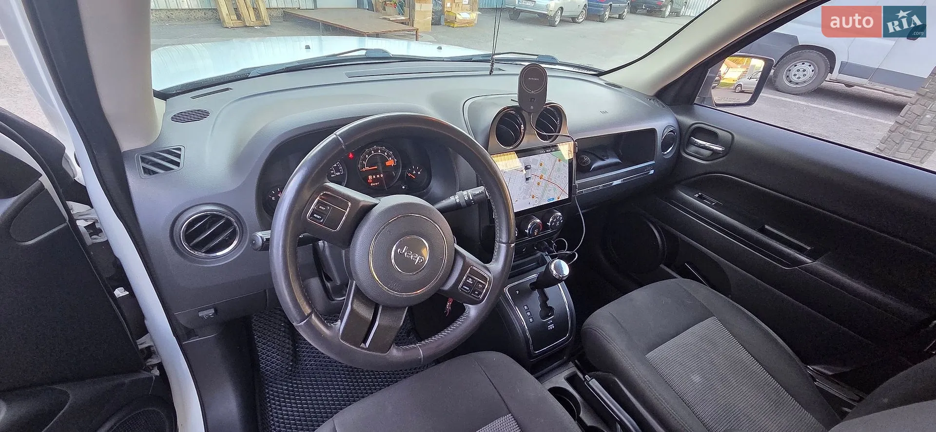 2014 Jeep Liberty (Patriot) - мініатюра 11