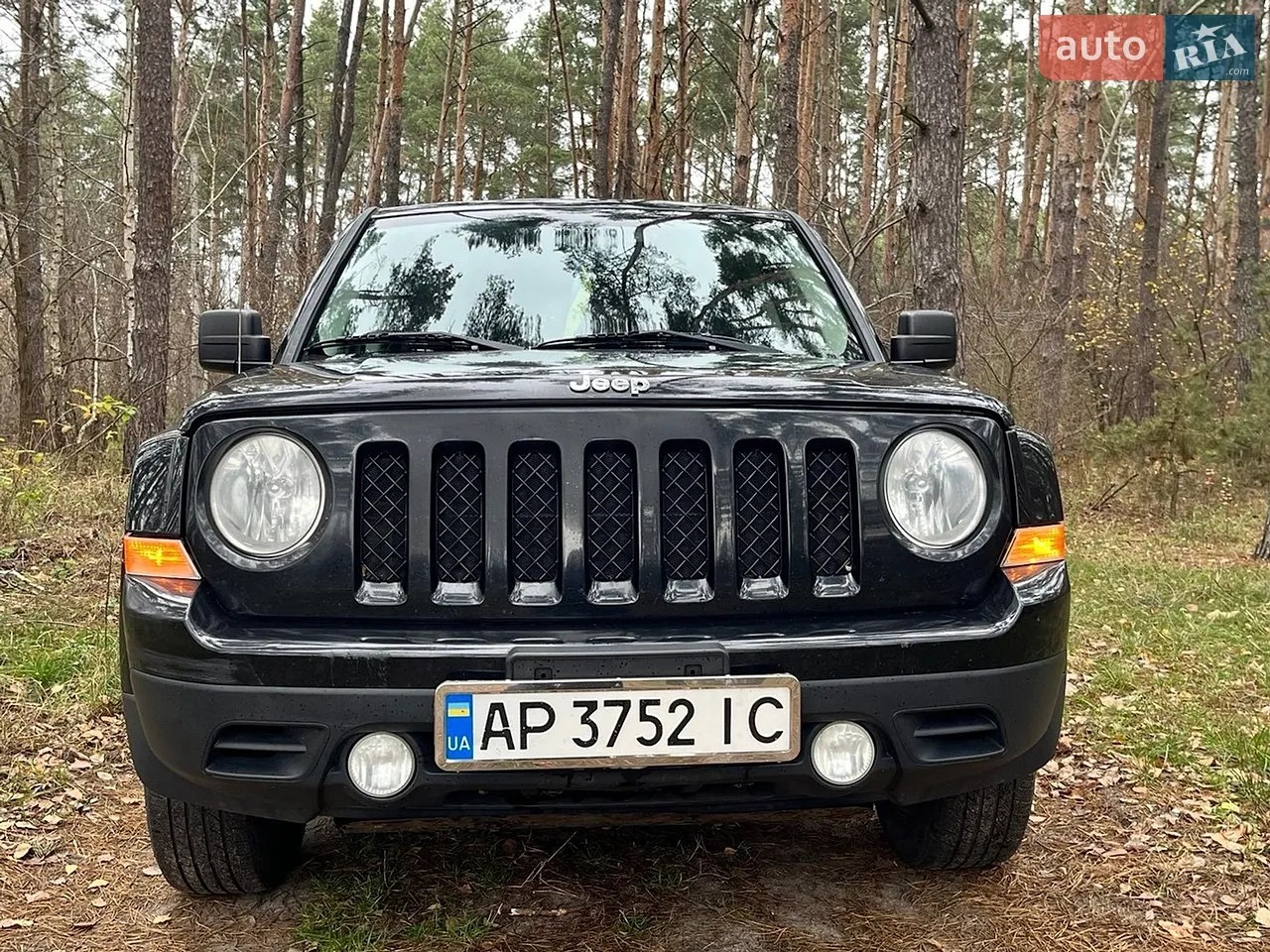 2011 Jeep Liberty (Patriot) - мініатюра 18