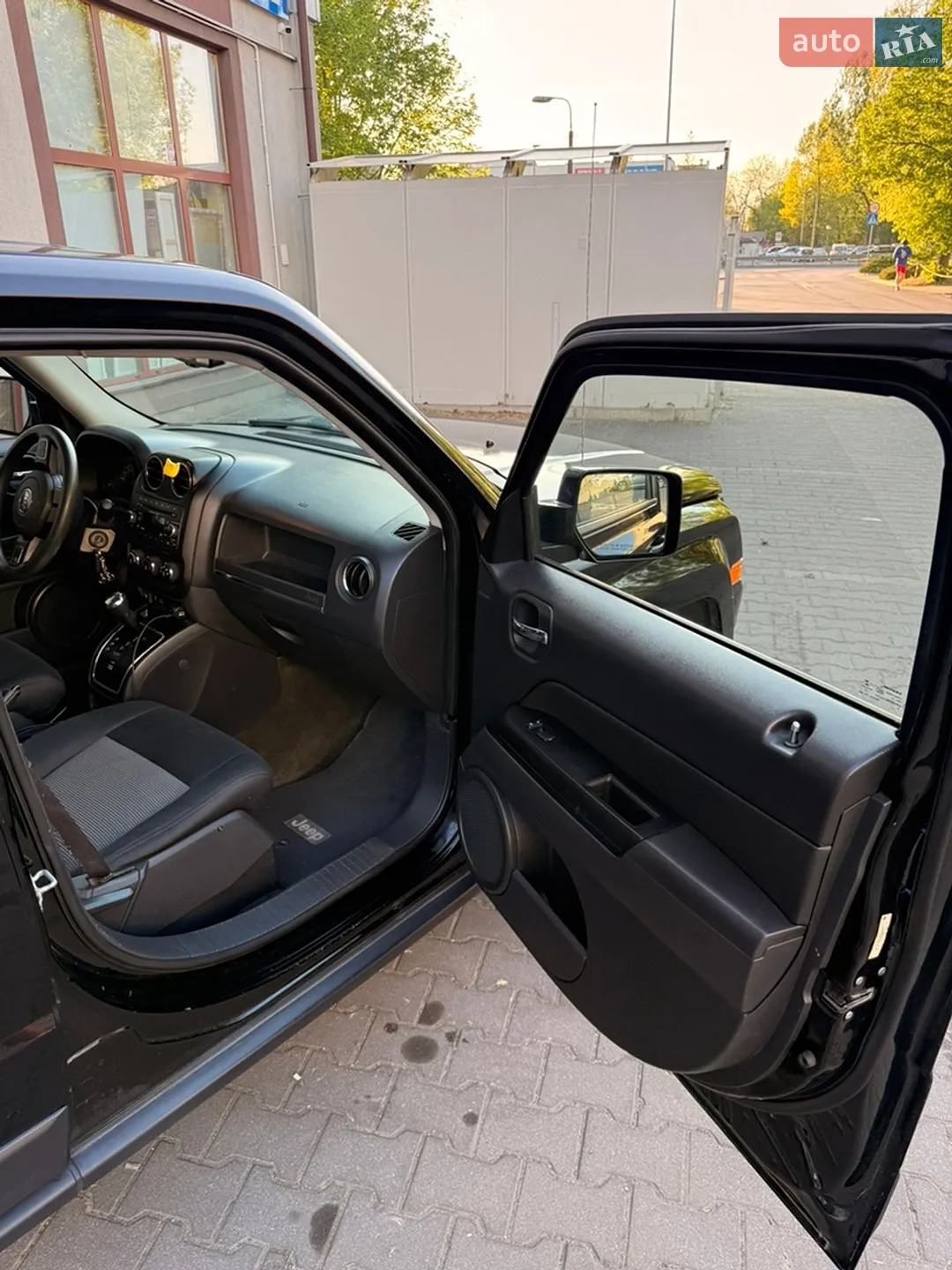 2013 Jeep Liberty (Patriot) - мініатюра 15