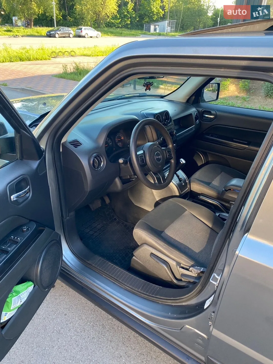2013 Jeep Liberty (Patriot) - мініатюра 8