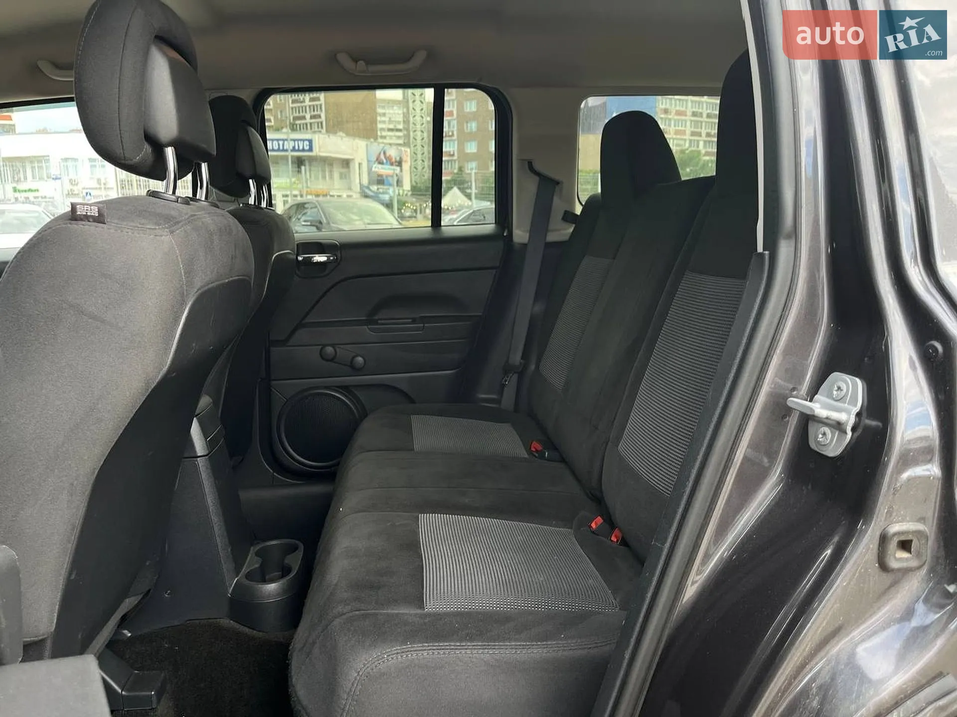 2015 Jeep Liberty (Patriot) - мініатюра 10