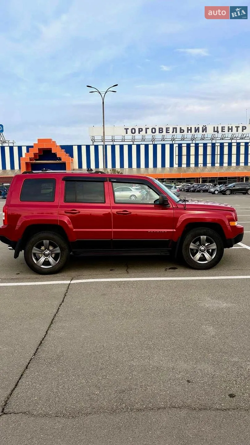 2016 Jeep Liberty (Patriot) - мініатюра 3