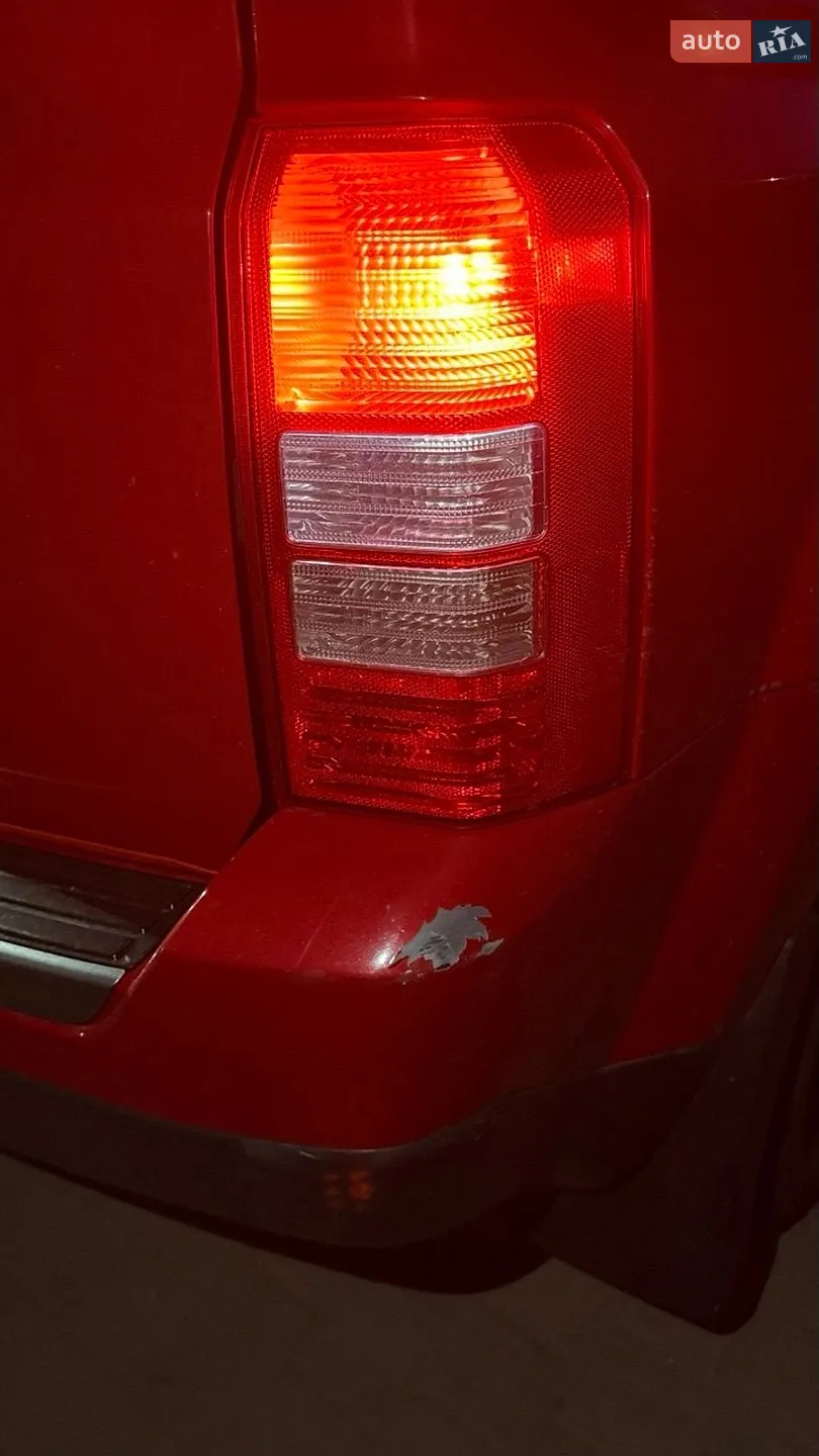 2016 Jeep Liberty (Patriot) - мініатюра 29