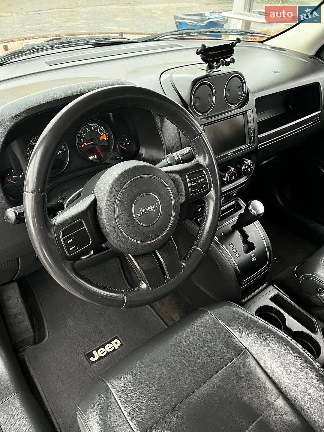 2014 Jeep Liberty (Patriot) - мініатюра 13