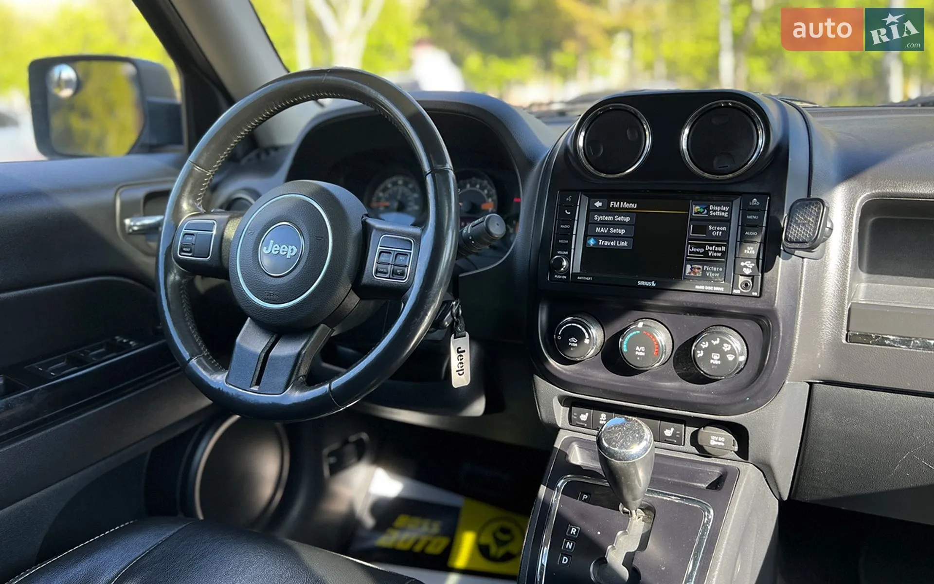 2015 Jeep Liberty (Patriot) - мініатюра 19