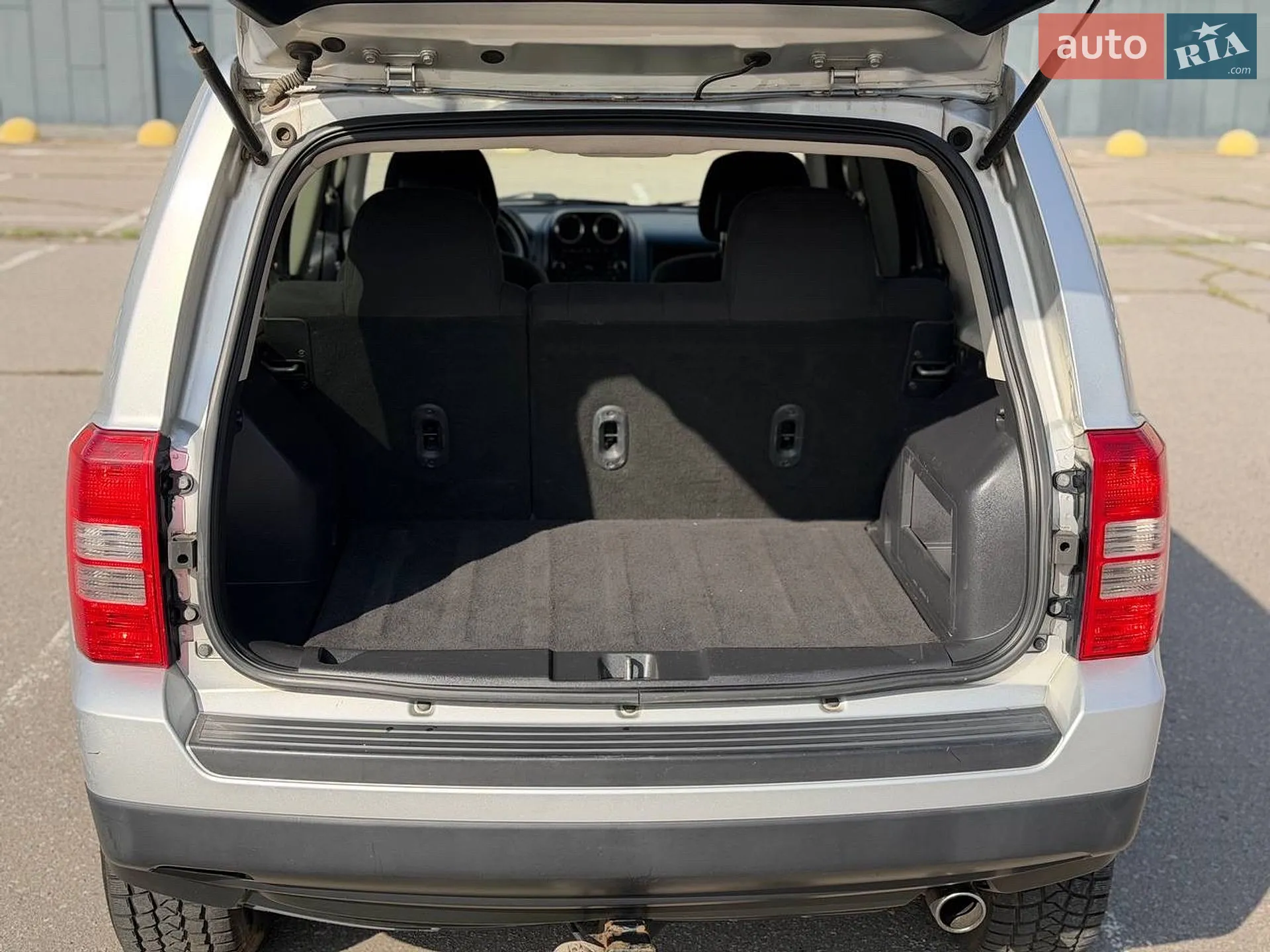 2012 Jeep Liberty (Patriot) - мініатюра 6