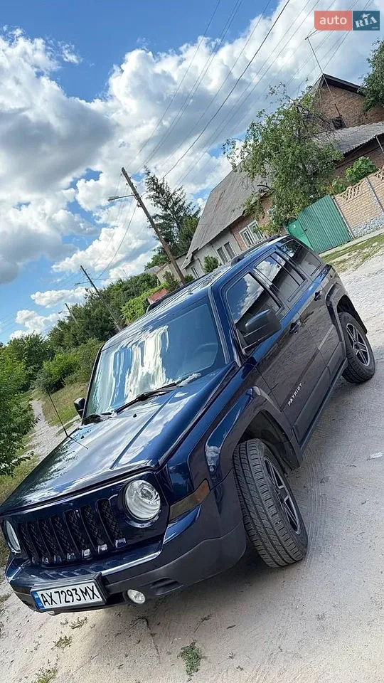 2015 Jeep Liberty (Patriot) - мініатюра 24