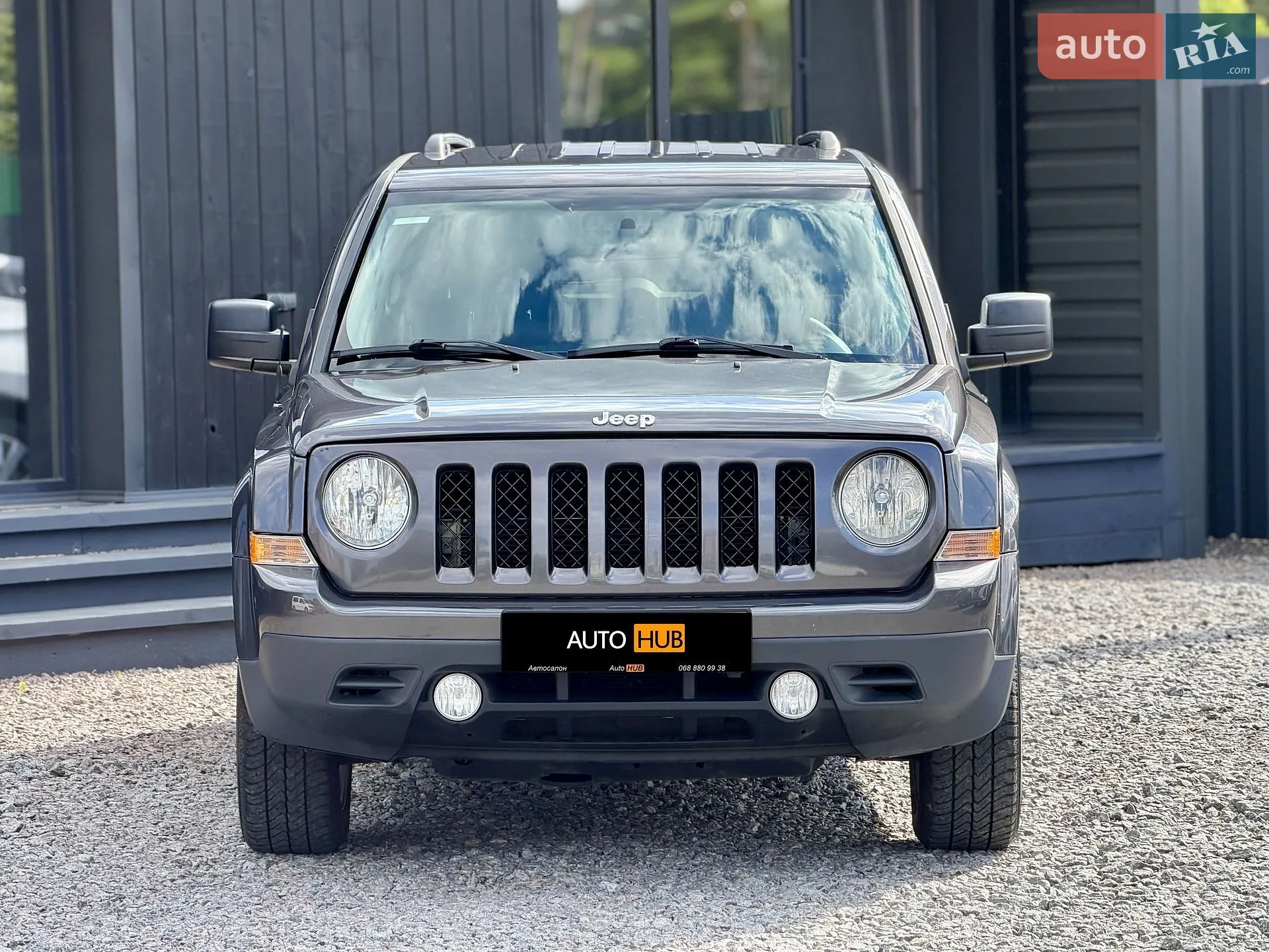 2016 Jeep Liberty (Patriot) - мініатюра 2