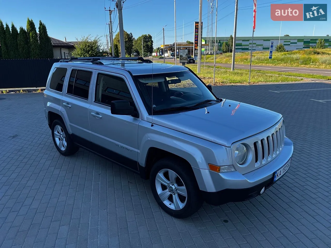 2011 Jeep Liberty (Patriot) - мініатюра 17