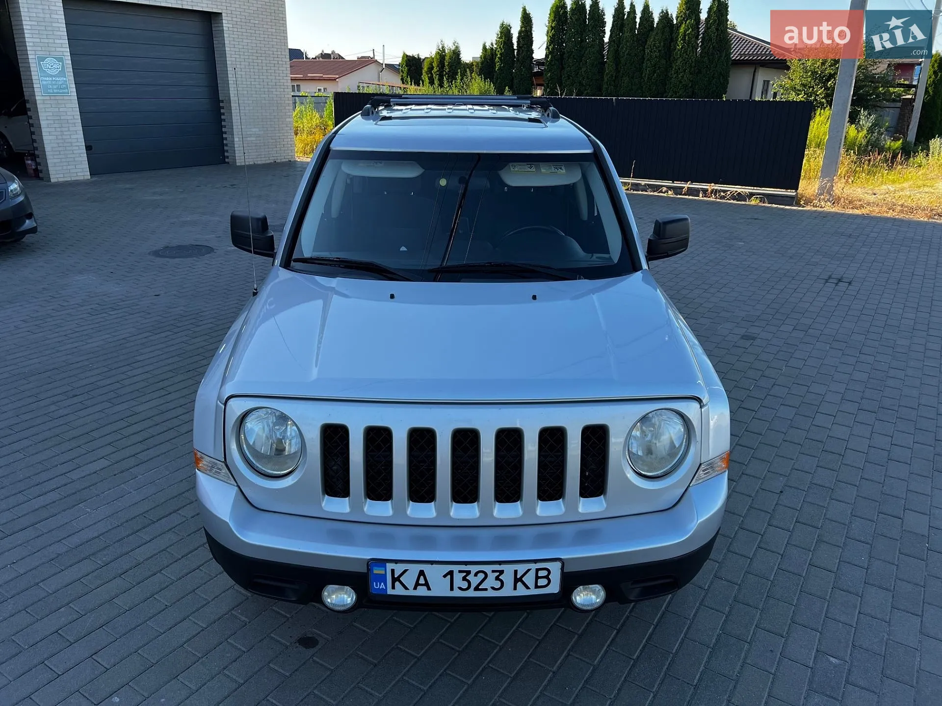 2010 Jeep Liberty (Patriot) - мініатюра 4