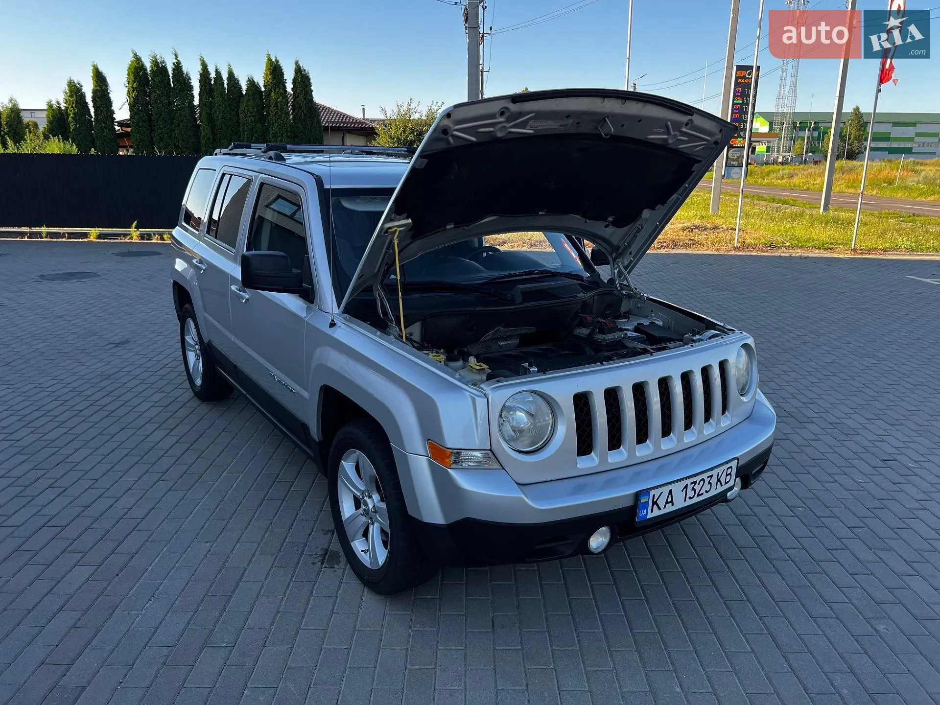 2010 Jeep Liberty (Patriot) - мініатюра 14