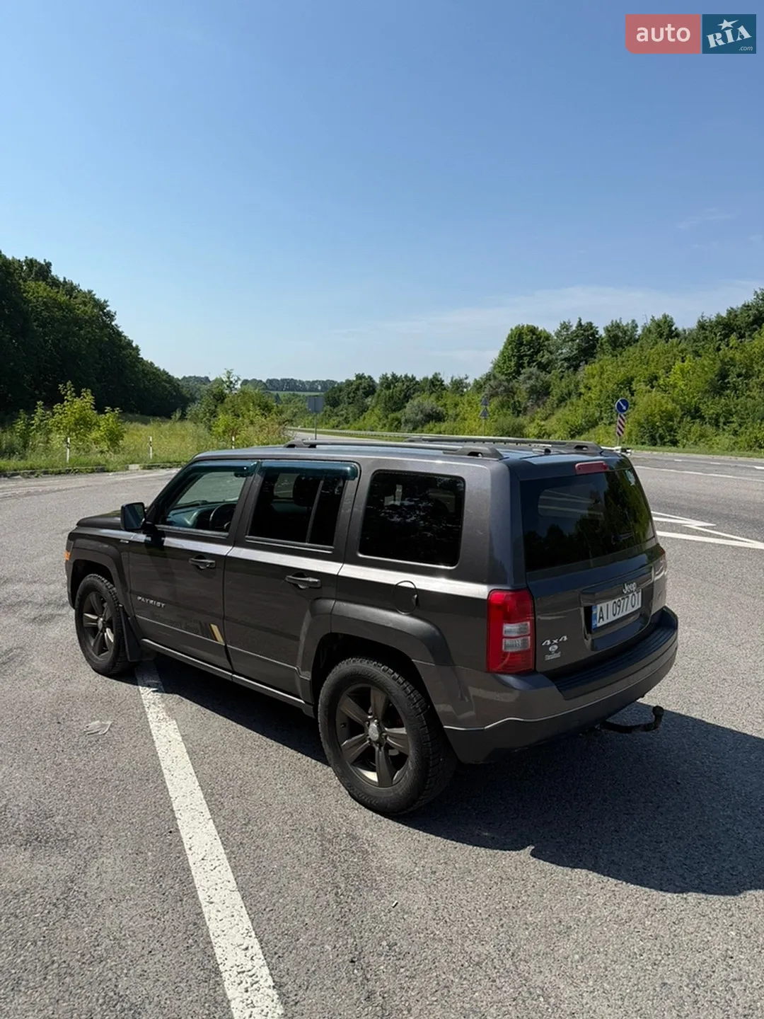 2015 Jeep Liberty (Patriot) - мініатюра 3