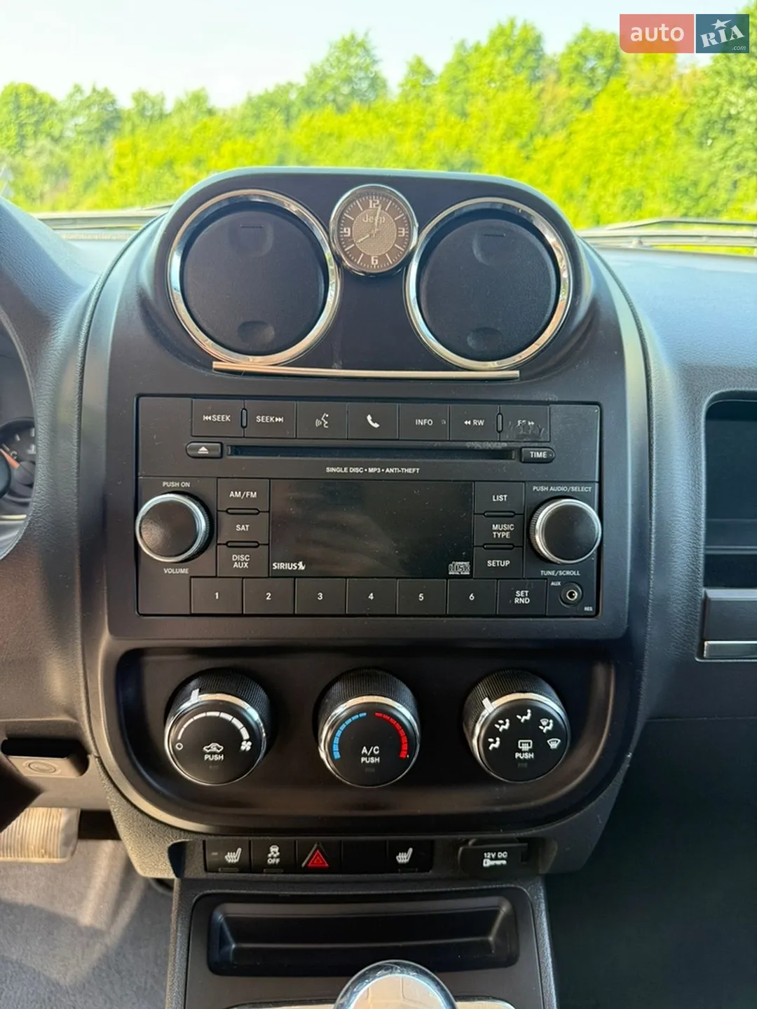 2015 Jeep Liberty (Patriot) - мініатюра 16