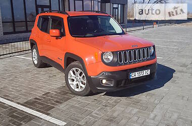 Внедорожник / Кроссовер Jeep Renegade 2015 в Черкассах