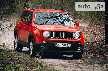 Позашляховик / Кросовер Jeep Renegade 2016 в 