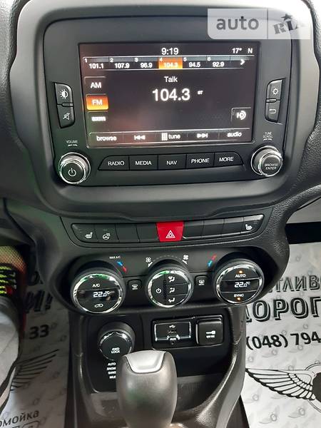 Внедорожник / Кроссовер Jeep Renegade 2016 в Одессе